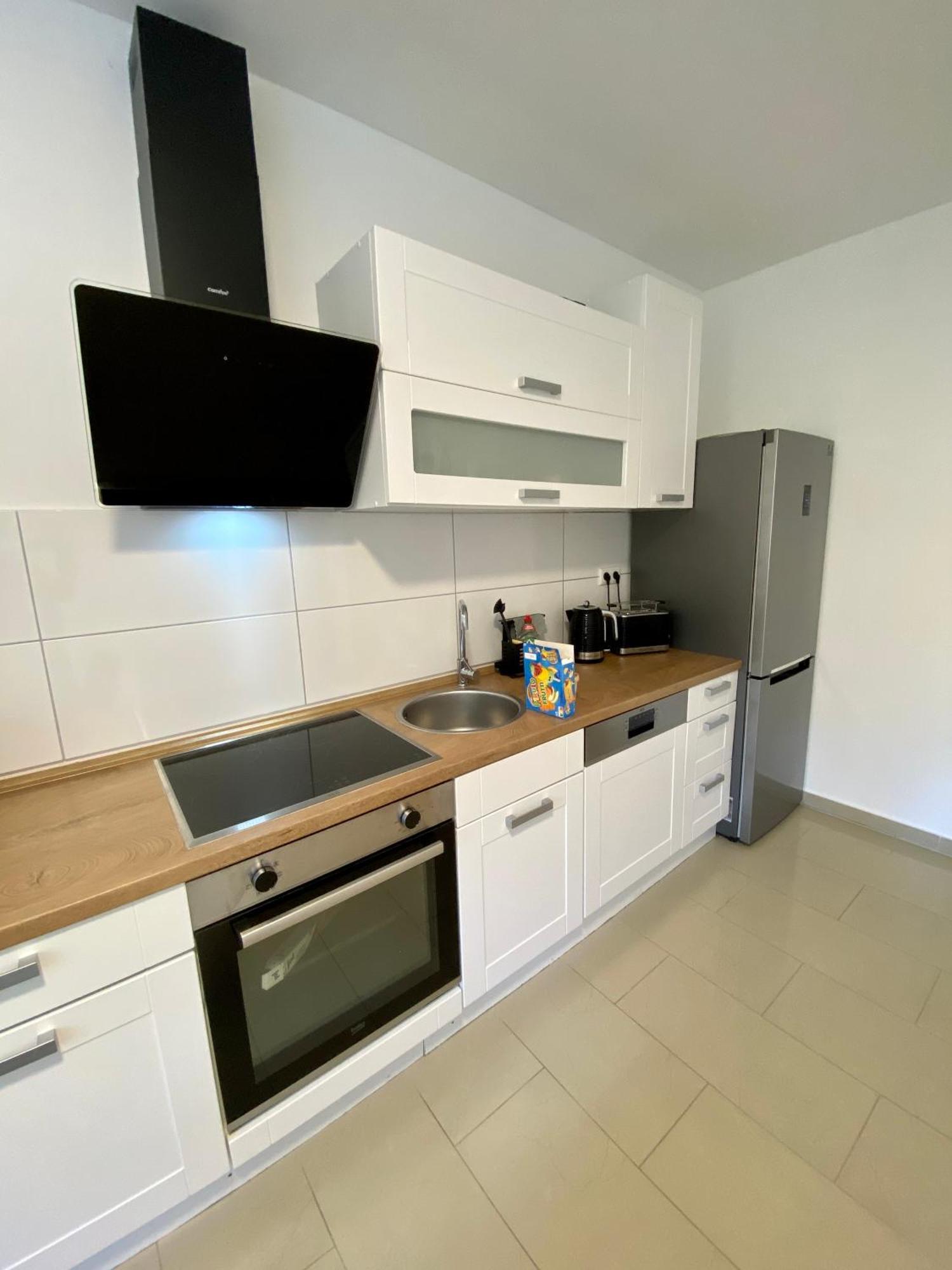Sleep Well Apartments Detmold - Tempur Beds- Neu - Top Lage - Free Parking - Wifi Extérieur photo